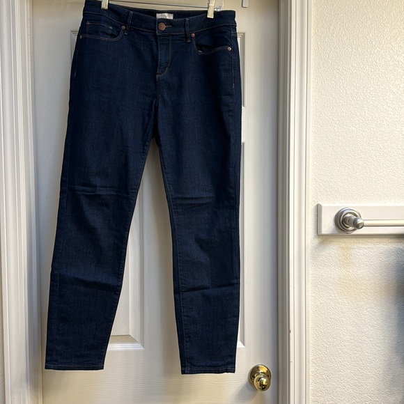 Loft Outlet Curvy Skinny Jeans Dark Wash Size 12 - Picture 4 of 13